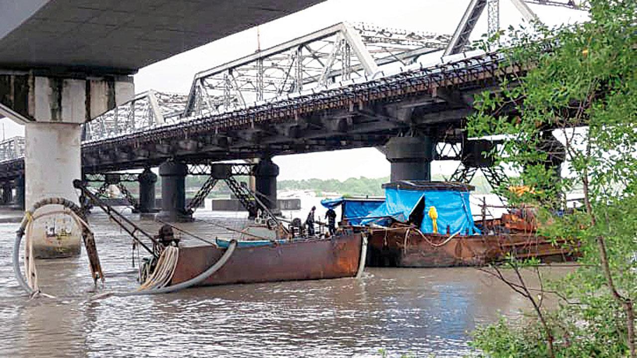 Mumbai: Dredging threat to Metro line 5?
