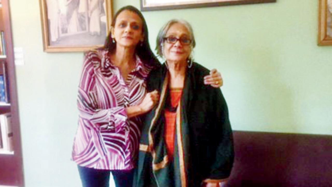 Motivational keynote speaker and trainer Smita Tharoor with her mother Lily at the India Club.  Pic Courtesy/Smita Tharoor