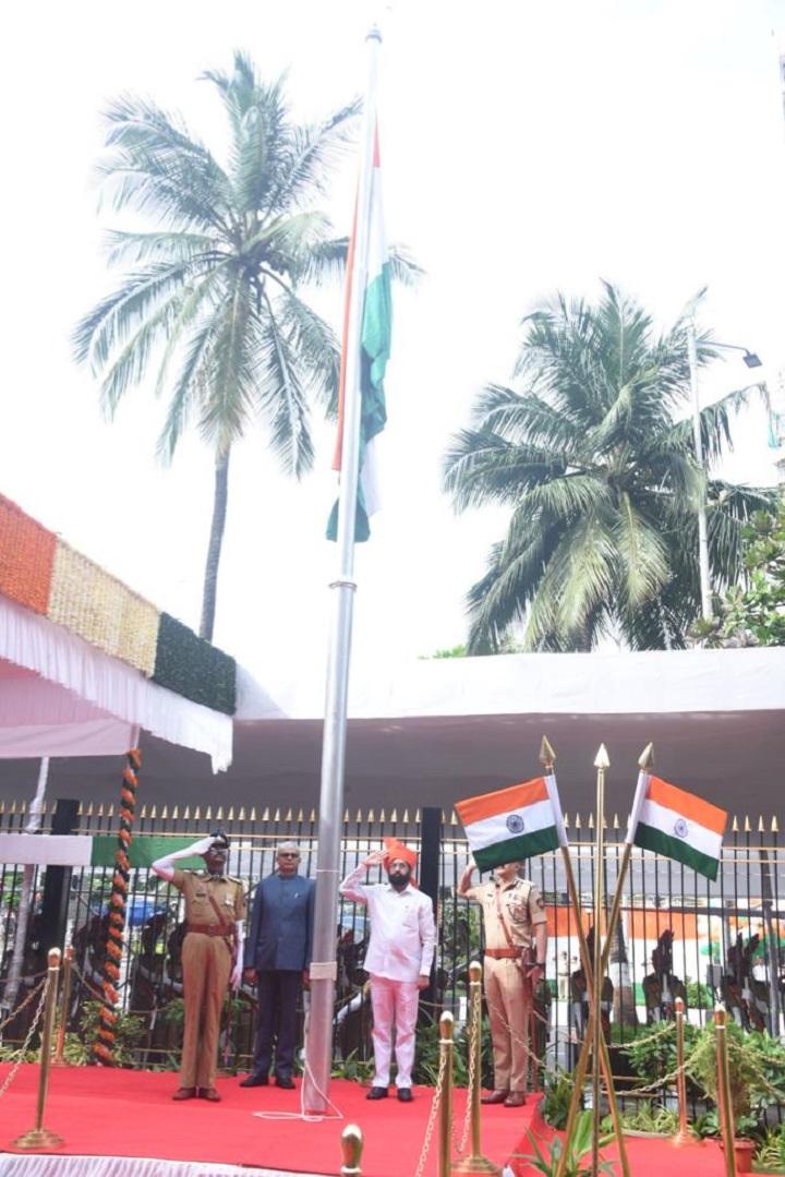 Shinde hoisted the national flag at the Shiv Sena's Thane city office at midnight