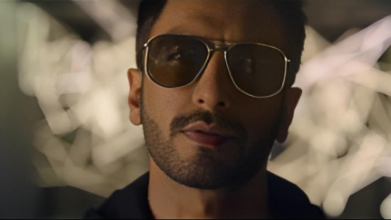 New era of Don 3 begins with super hot Ranveer Singh, but Shah Rukh Khan fans aren't pleased