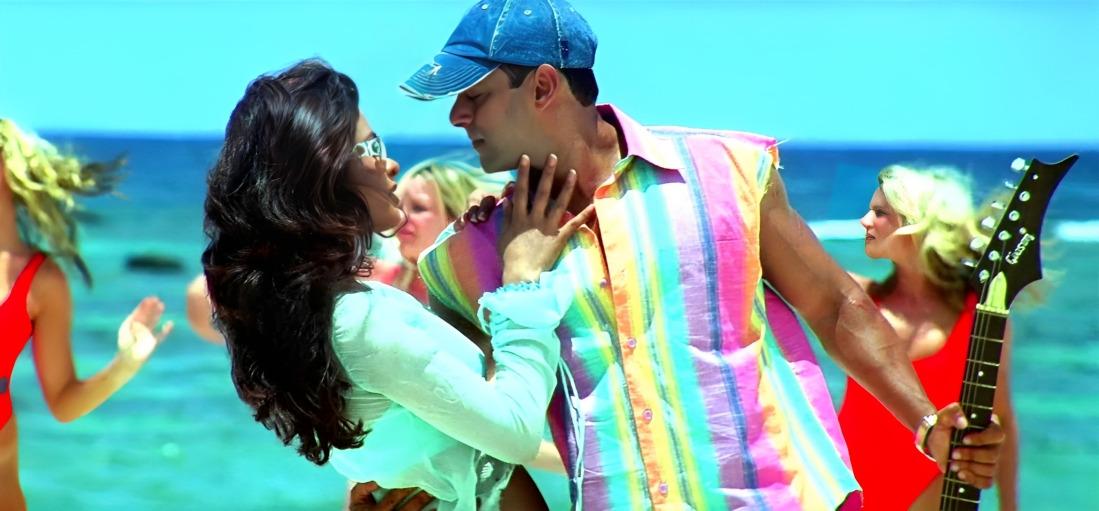 'Mujhse Shaadi Karogi' is a popular Bollywood song from the movie of the same name released in 2004. As soon as the song was released it became everyone's favourite