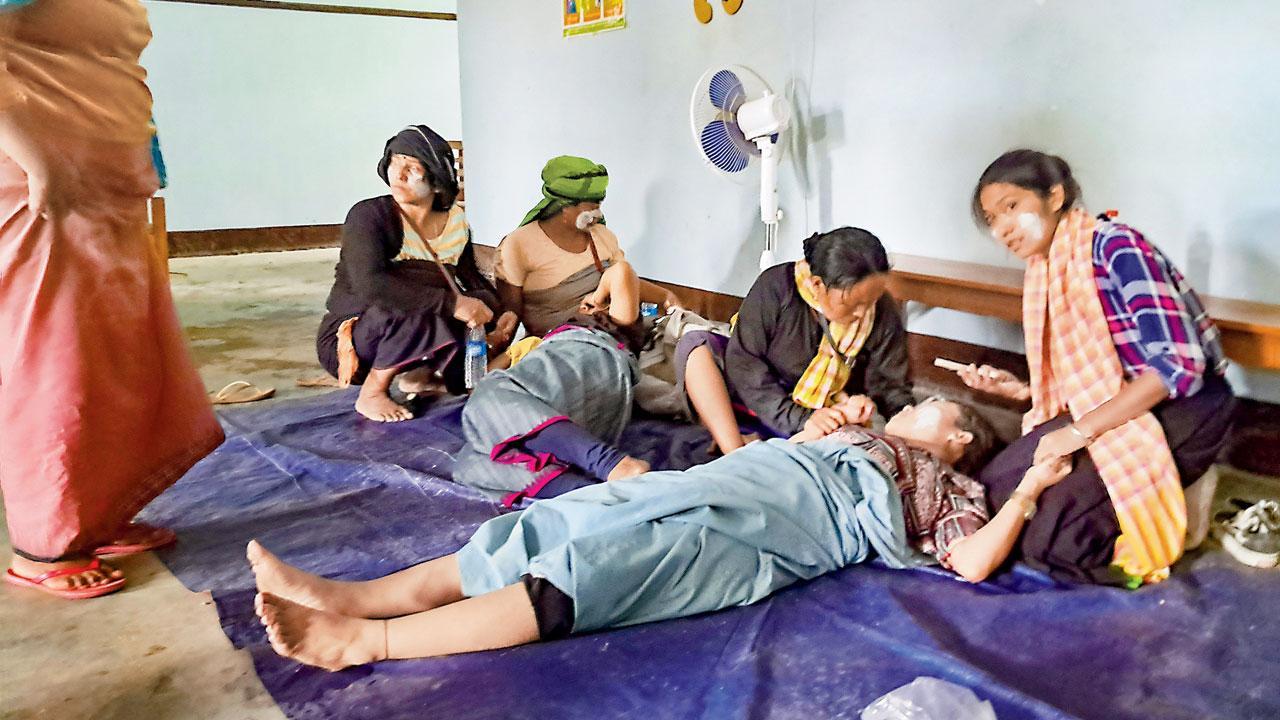 Manipur: Tribals headed for mass burial tear-gassed, 19 hurt