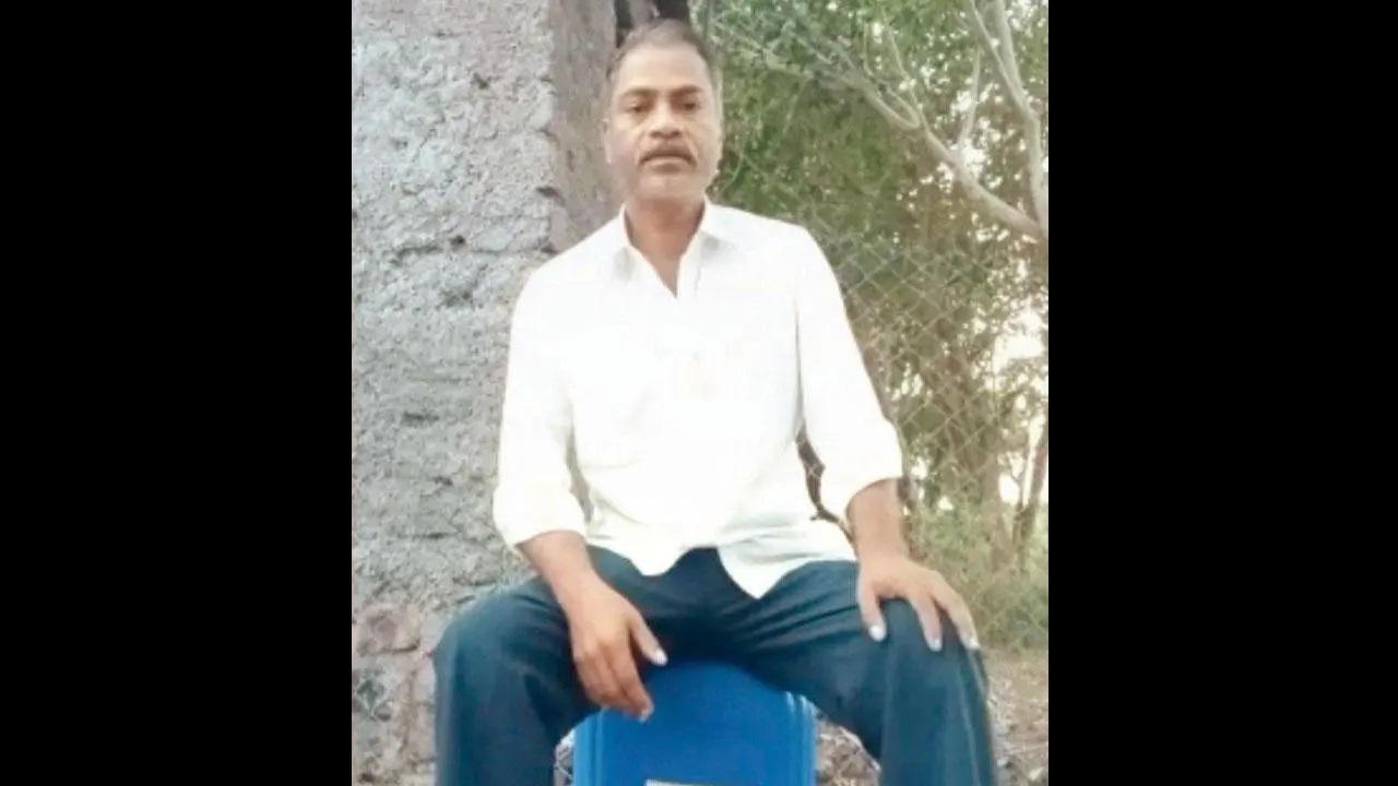 Thane: Man chops off finger to protest police inaction in brother’s suicide case