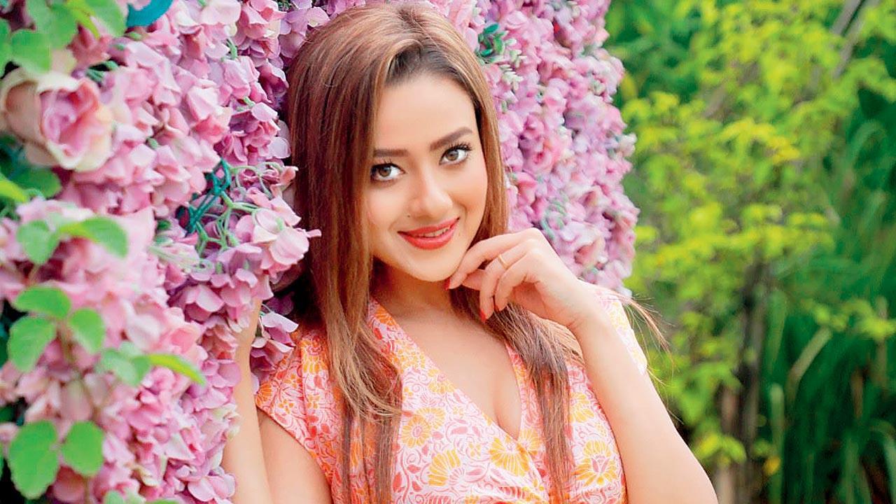 Slambook: Madalsa Sharma