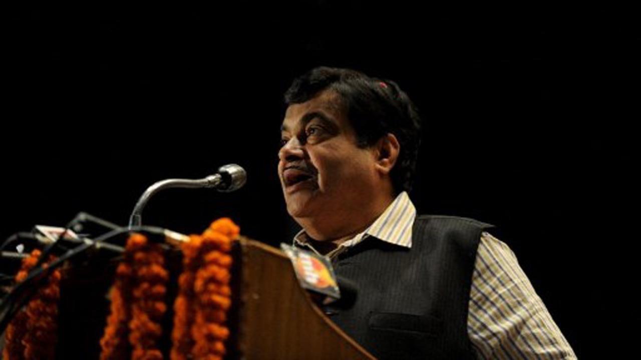 Himachal Pradesh: Union Minister Nitin Gadkari assures Rs 400 cr for flood-hit Kullu district restoration