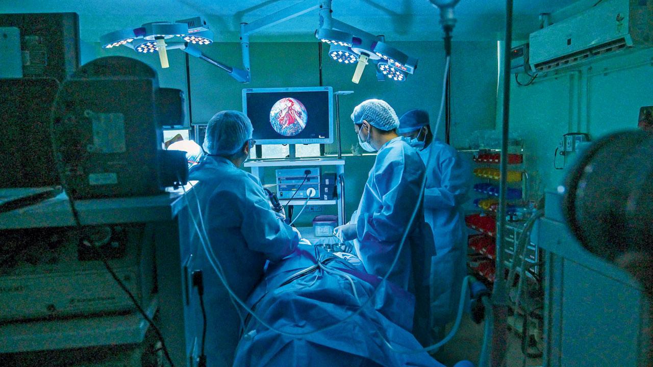 Cotton ball found in woman’s abdomen in Bihar, removed