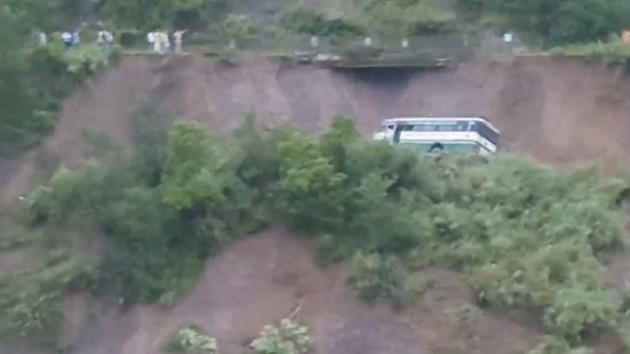 Himachal Pradesh: Seven killed in cloudburst in Solan, around 20 feared buried in Shimla landslides