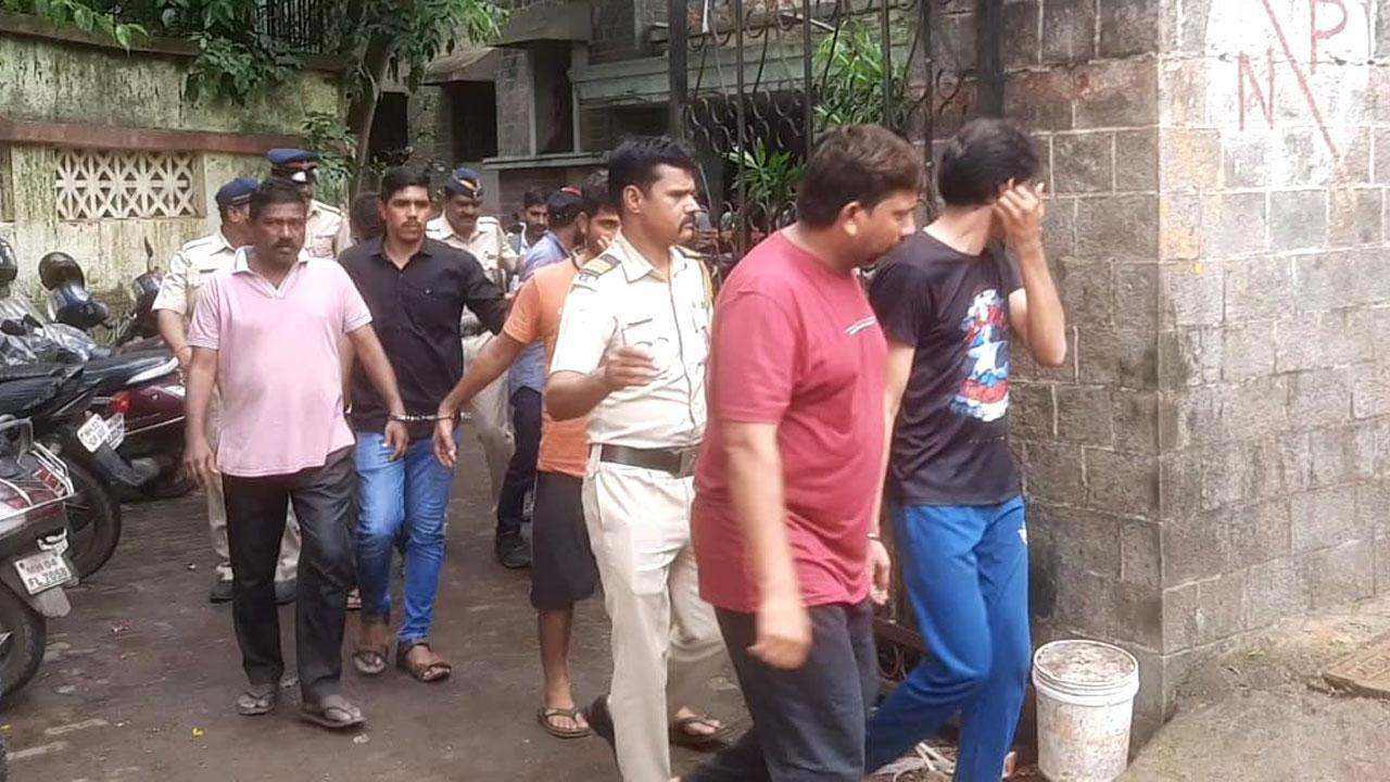 Mumbai: Police arrest two, seize drugs worth Rs 47 lakh