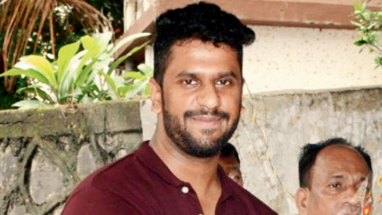 Raj Surve, on of the Eknath Shinde-led Shiv Sena MLA Prakash Surve