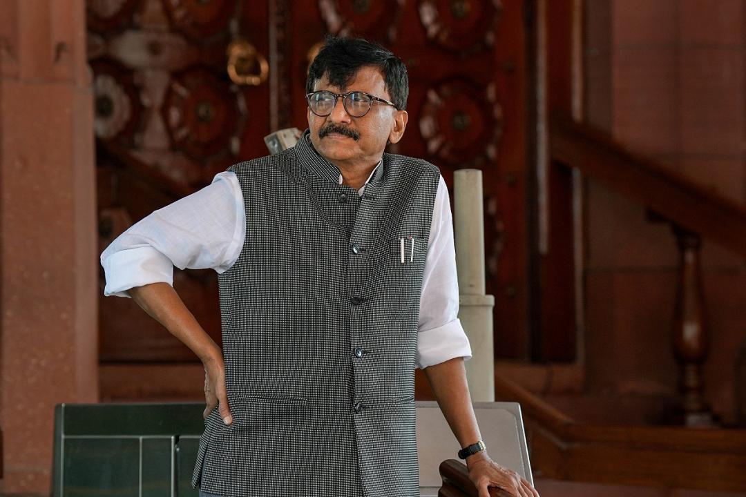 Sanjay Raut records his statement in defamation case against Narayan Rane