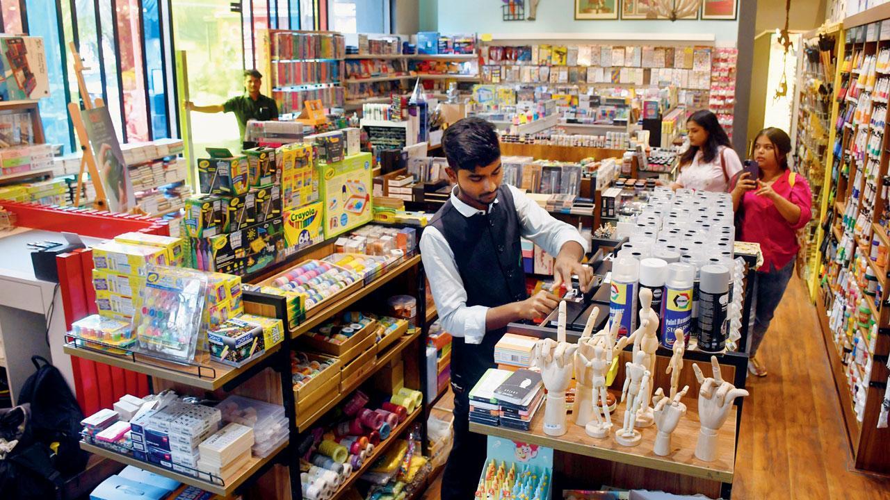 4 aesthetic shops to buy art supplies from in Mumbai