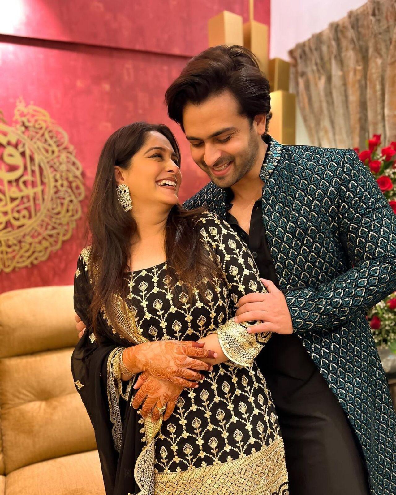 Dipika Kakar and Shoaib Ibrahim are the perfect couple goals. If you planning to pose with your partner, this Diwali, here is the lovely couple to take notes from Dipika Kakar and Shoaib Ibrahim are the perfect couple goals. If you planning to pose with your partner, this Diwali, here is the lovely couple to take notes from