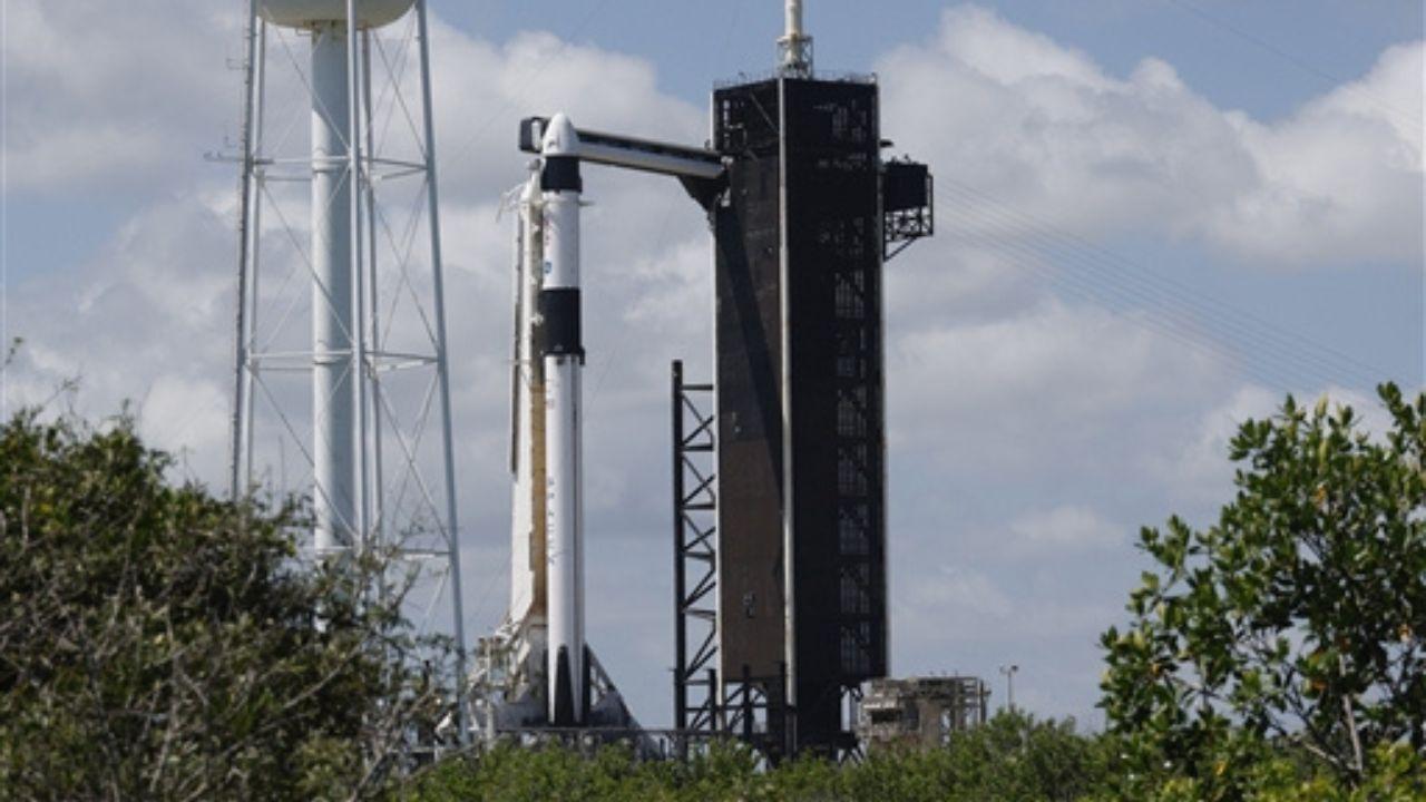 Photo of SpaceX Falcon 9 rocket standing ready for launch on pad 39A at the Kennedy Space Centre in Florida surfaced as well/ Pic/PTI