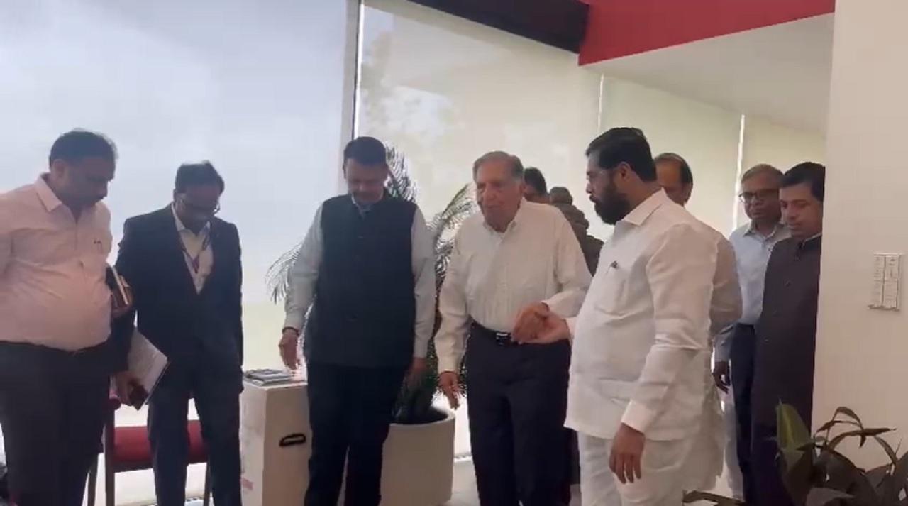 The award was presented to the 85-year-old chairman emeritus of Tata Sons by Chief Minister Eknath Shinde and Deputy CMs Devendra Fadnavis and Ajit Pawar at the industrialist's home in Colaba, south Mumbai