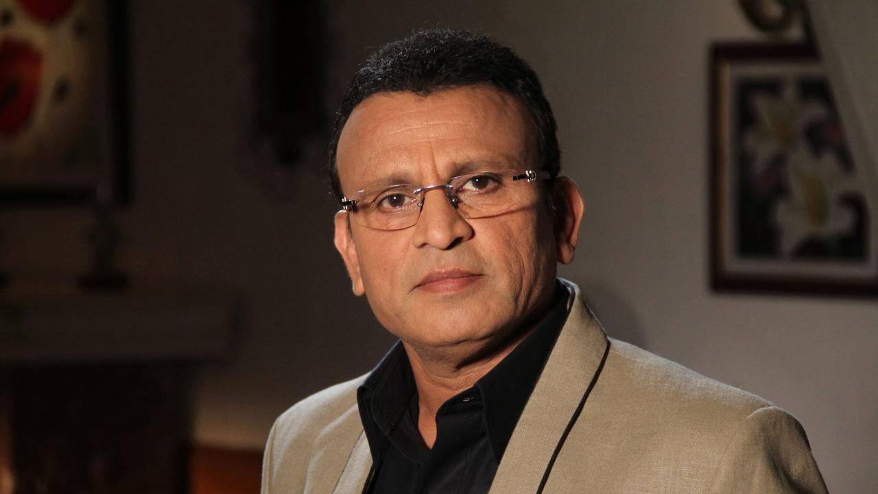 Annu Kapoor says even Mukesh Ambani is a 'struggler'