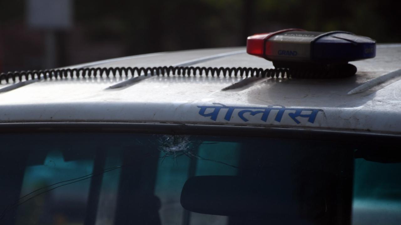 A case of negligence would be registered in connection with the incident, said a police official from the Marine Drive police station