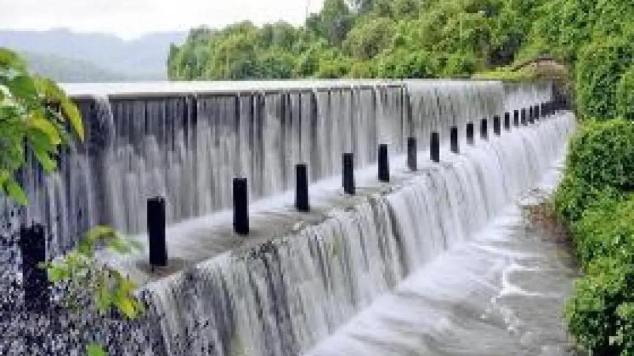 In Middle Vaitarna 96.14 per cent, Bhatsa 74.85 per cent, Vihar 100 per cent and Tulsi 100 per cent of useful water level
 