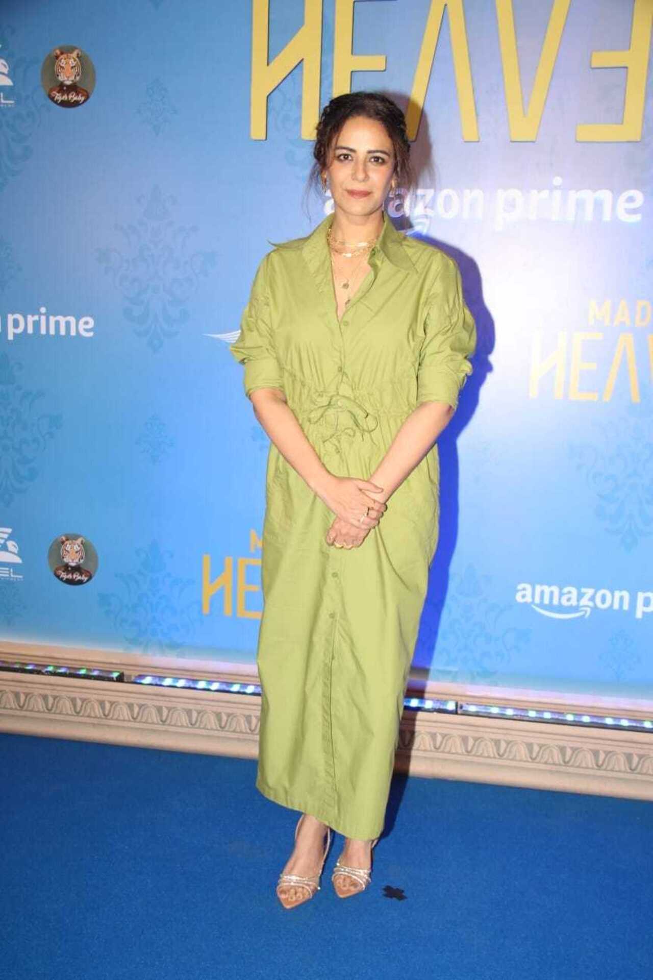 Mona Singh, who plays an important role in the series, looked lovely in a green gown as she posed for the paparazzi at the special screening