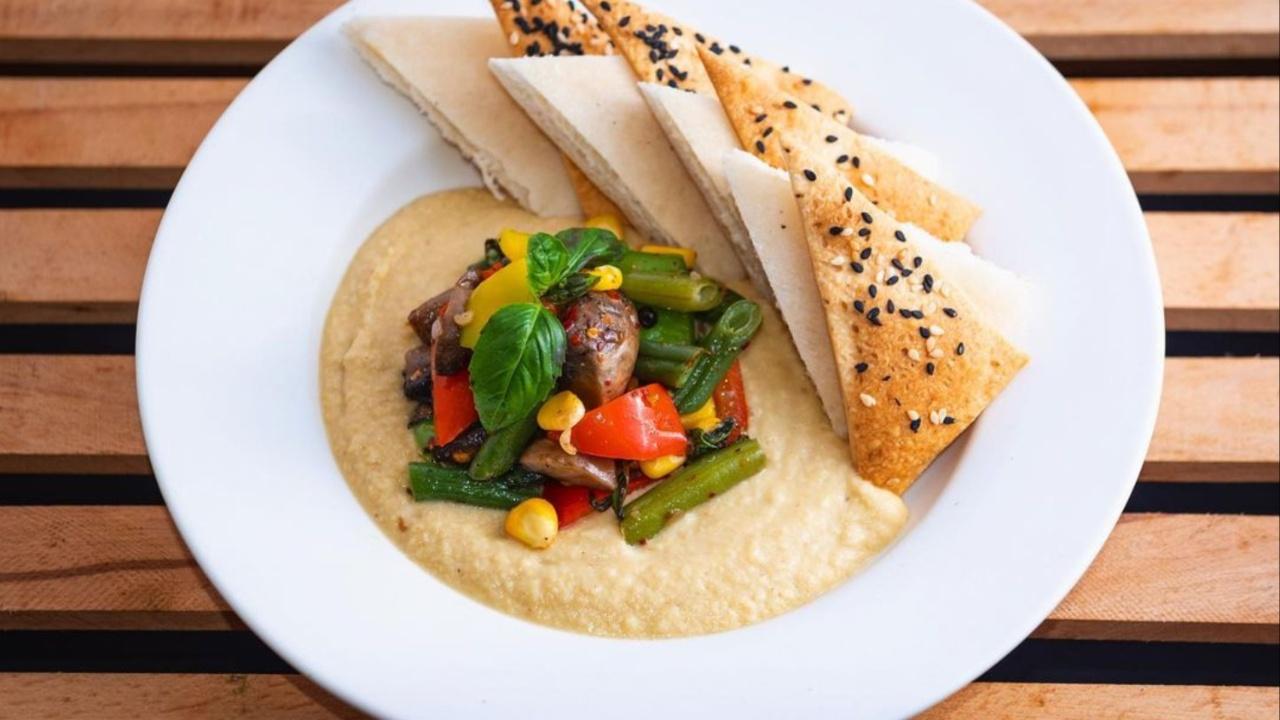 Snacking during the summer has never been lighter with this plate of hummus, grilled vegetables and pita bread. It is light on the spice and comes in a rich creamy texture