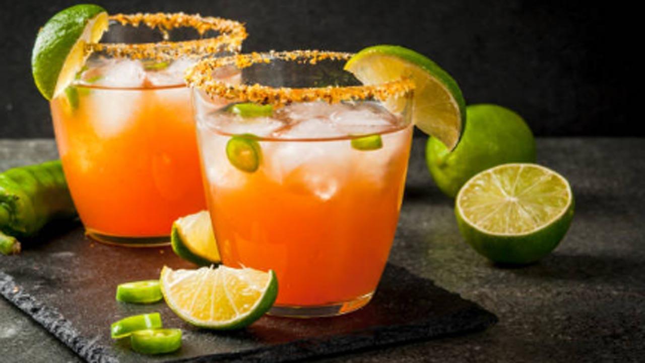 Throwing a house party? Try 6 refreshing cocktail recipes to amp up the fun