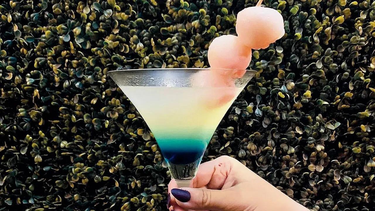 Cozy up this monsoon with these delicious cocktail recipes