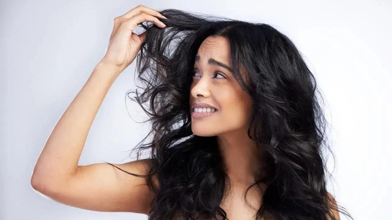 IN PHOTOS: Hair stylist suggests tips to get rid of frizzy hair during monsoon
