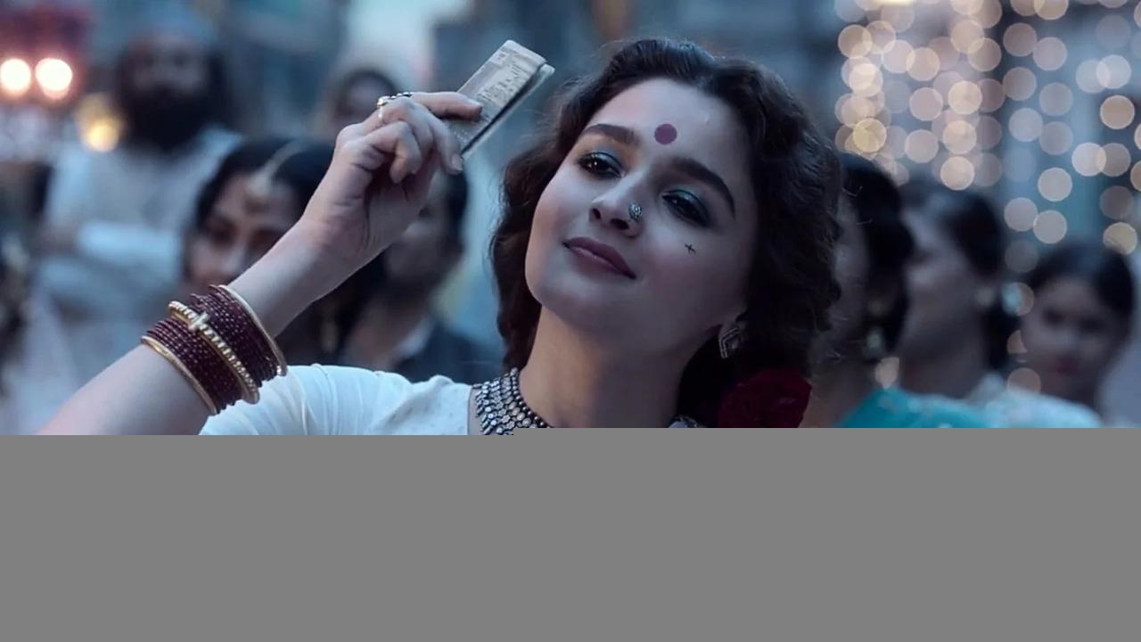 Alia Bhatt won Best Actress award for Gangubai Kathiawadi