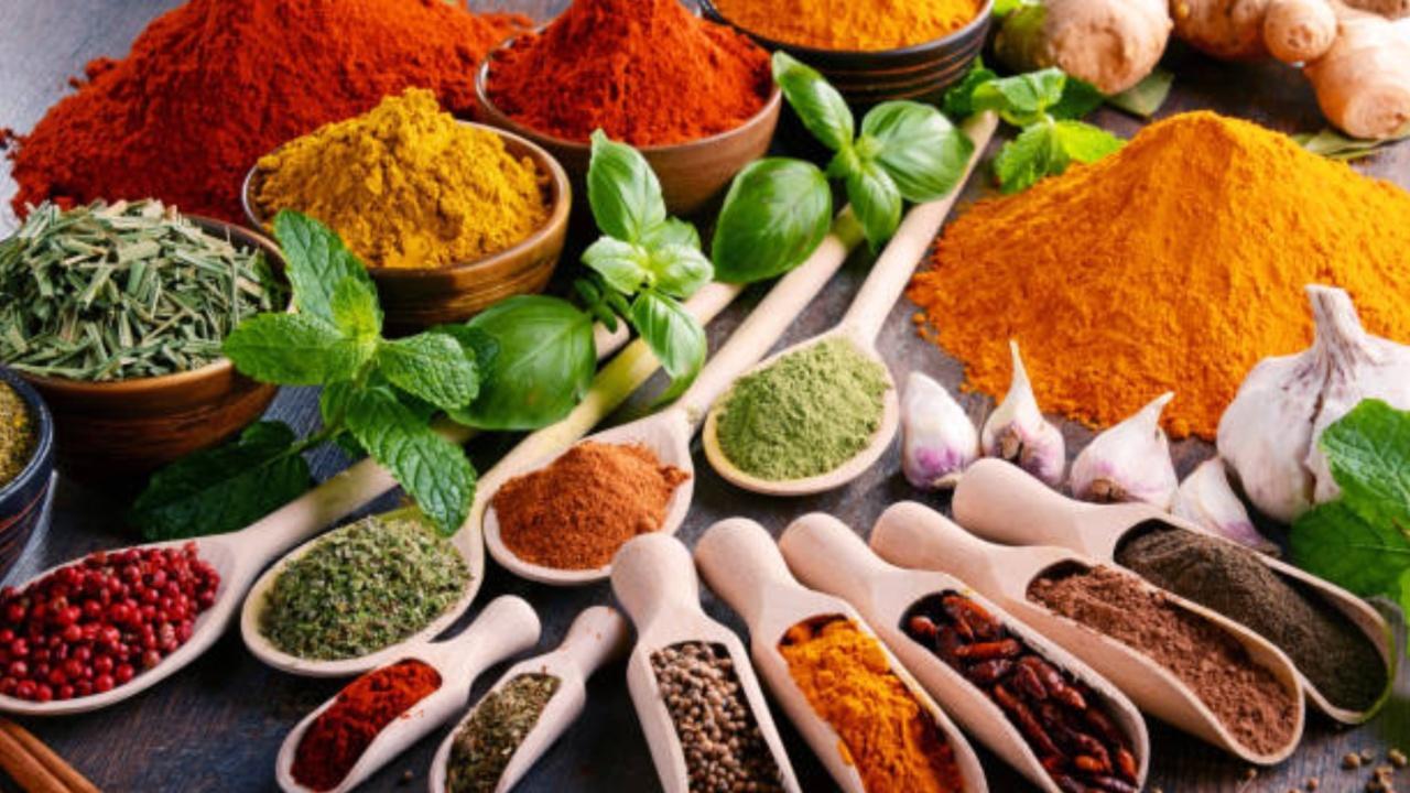 Herbs and spices are tasty and healthy alternatives to saturated fat, salt: Study