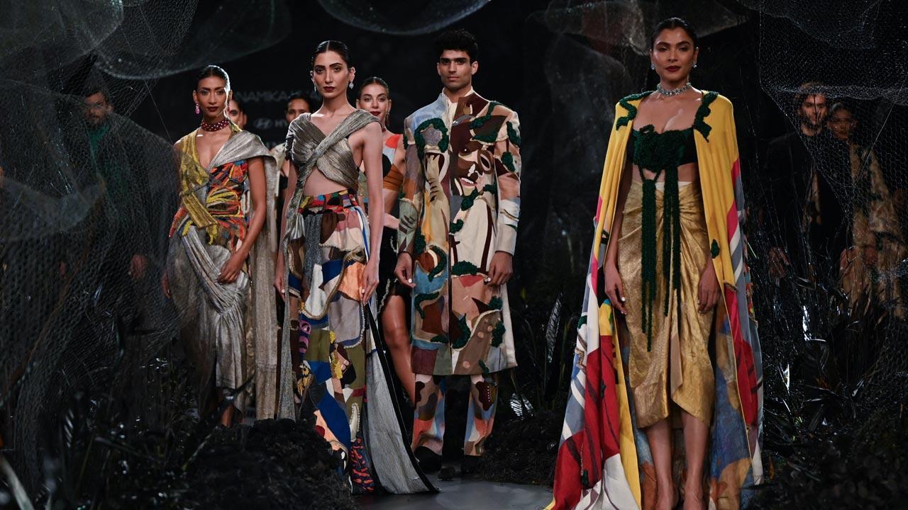 Anamika Khanna delivers couture chic at FDCI Hyundai India Couture Week