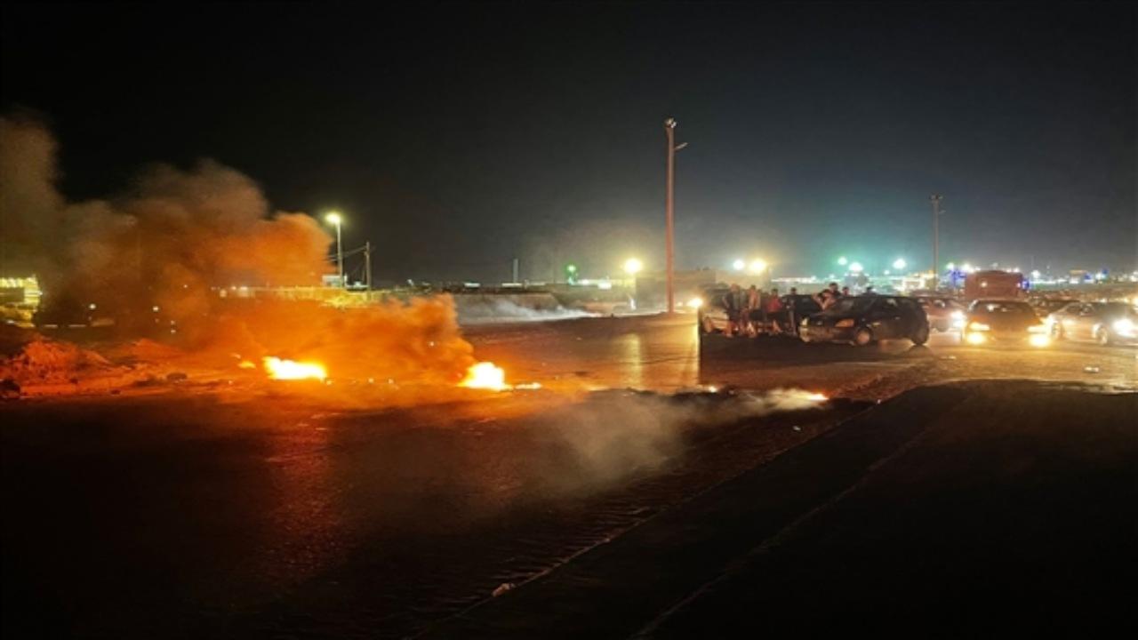 The unexpected turn of events led others to wonder if Israel had made Sunday's announcement without contacting Mangoush and Tripoli or if the Libyan government had abruptly changed its position on the issue in response to domestic uproar.