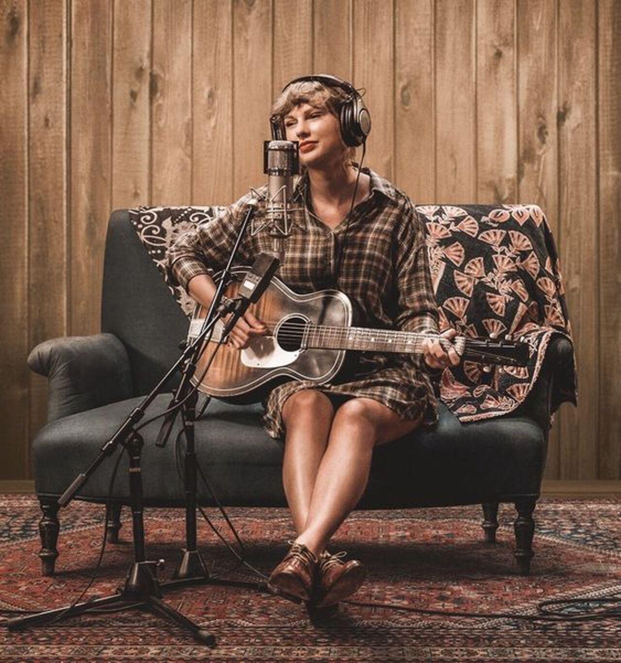 Swifties loved listening to live recordings of the tracks on folklore in Taylor Swift's 'long pond studio sessions,' also released as a documentary, where she talked about the making of these two pandemic-birthed sister albums