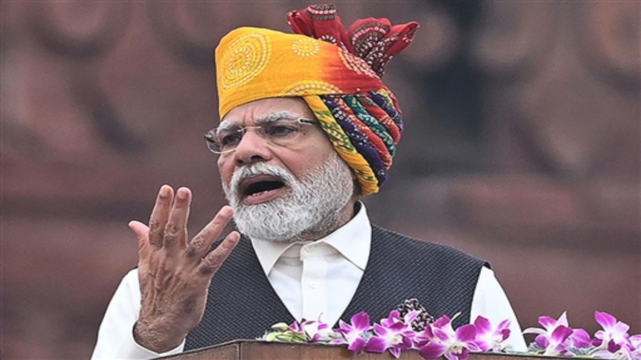 He had delivered his longest speech of 96 minutes from the ramparts of Red Fort in 2016 and spoke for 92 minutes in 2019. He gave his shortest Independence Day address in 2017 which lasted 56 minutes.