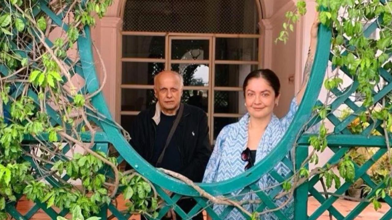 'Bigg Boss OTT 2': Mahesh Bhatt reveals daughter Pooja Bhatt supported household financially during tough times