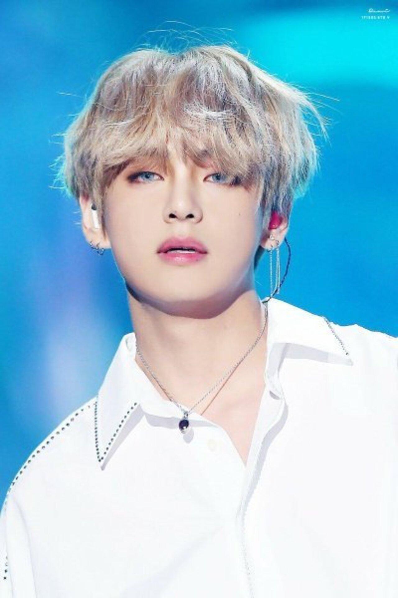 bts: From Multi-coloured to Silver Hair: BTS' Jimin's Top Five Iconic  Hairstyles - The Economic Times