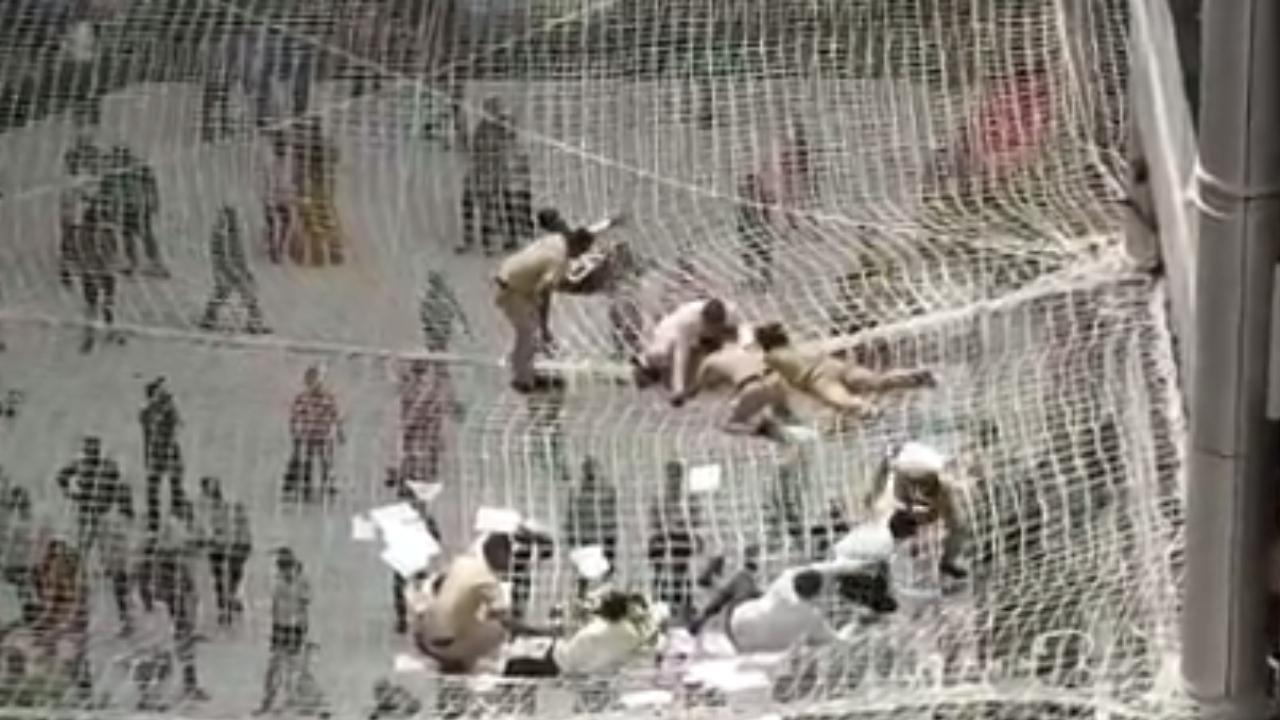 Mumbai: Over 20 detained during protest by dam project affected people at Mantralaya