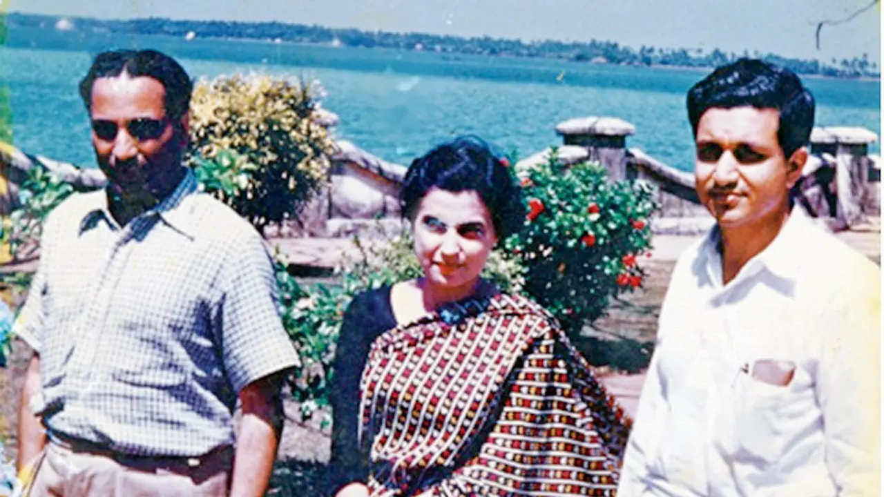 The Sethnas with Dr Homi Bhabha at Malabar Hotel in Kochi, 1951