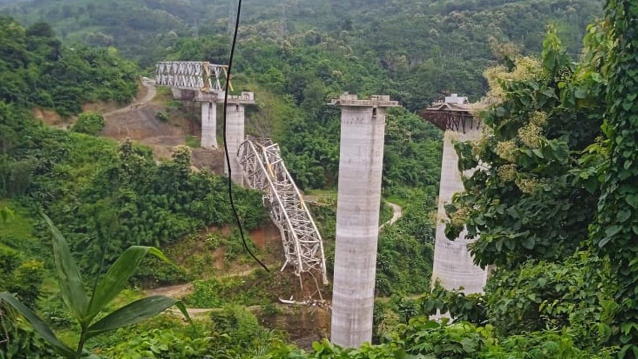 17 killed, several feared trapped as under-construction railway bridge collapses in Mizoram