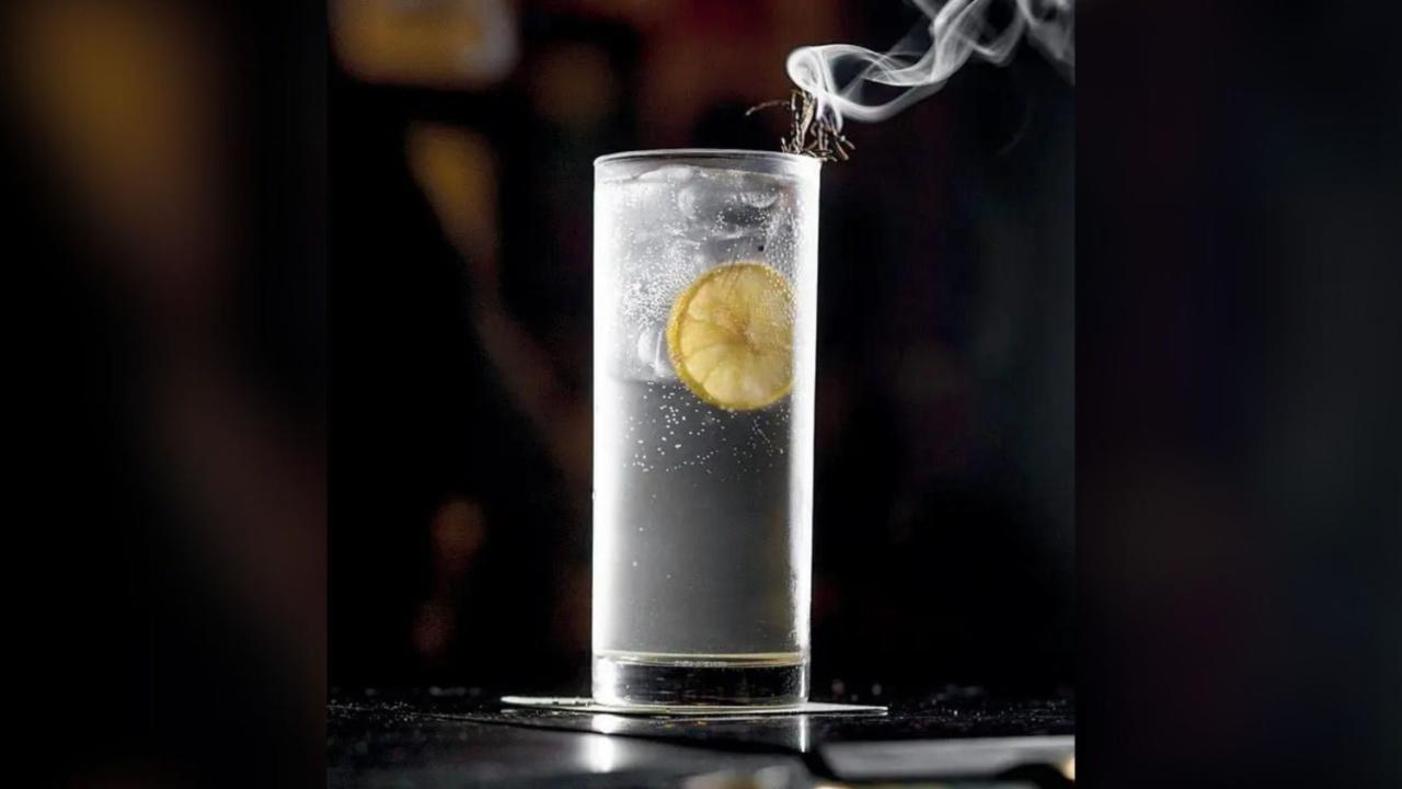 Mixologist Mayank Soni’s cayenne maple sour balances spicy cayenne pepper and peppercorns infused with vodka and mixed with citrus juice and maple honey syrup. It is topped off with a burnt rosemary garnish.At Geoffrey’s, Hotel Marine Plaza, Marine Lines. Cost: Rs 900