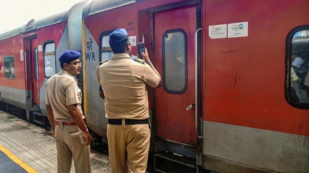 Train firing: RPF constable sent to judicial custody; narco-analysis denied
