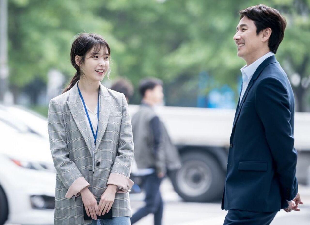 My Mister
'My Mister' intricately unravels the tapestry of its characters' internal struggles, emphasizing the profound impacts of loneliness, trauma, and depression. Through the lens of Lee Ji-an's traumatic past and Park Dong-hoon's contemporary challenges, the series provides a poignant commentary on how unresolved traumas and daily stresses manifest in one's mental and emotional well-being. The K-drama features popular singer-songwriter-actress IU
