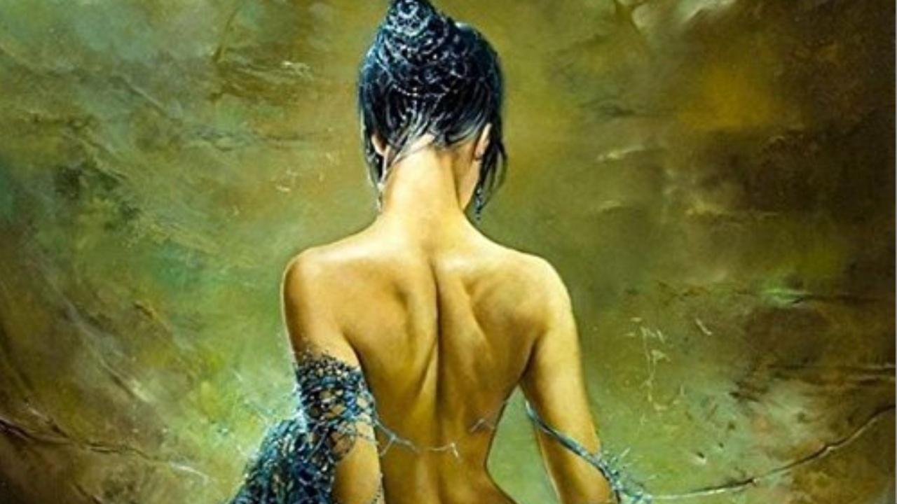 Artist Era Tangar had always had a problem with how her body looked. Until recently that is. If you follow Tanger on Instagram (@blindlyfloating), you will be wowed by her sketches, but also her recent posts on body confidence. In one of her posts, she shows off her bare back; in another, she stands in front of a mirror with bare legs; in yet another, she faces the camera wearing a jacket with nothing underneath, her breasts camouflaged by a few illustrations