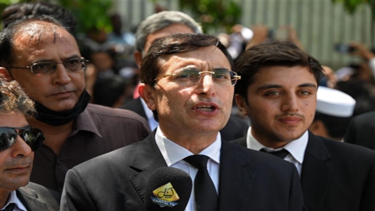 The IHC ordered the release of the Pakistan Tehreek-e-Insaf (PTI) chairman, who is incarcerated at Attock jail, while announcing a short verdict that it reserved a day earlier.
 