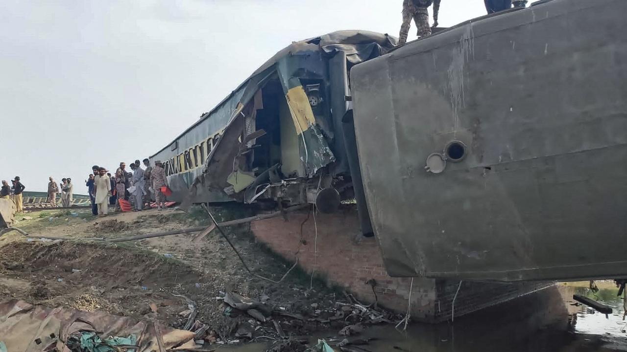 IN PHOTOS: 22 killed, nearly 100 injured in train accident in Pakistan