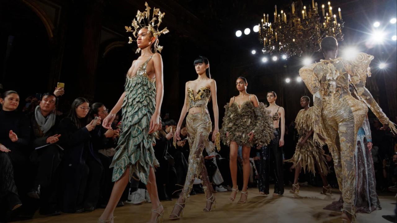 Rahul Mishra Grand Finale at FDCI Hyundai India Couture Week