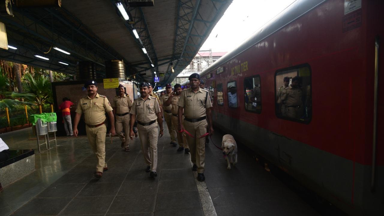 IN PHOTOS: Railway cops step up security at stations ahead of Independence Day