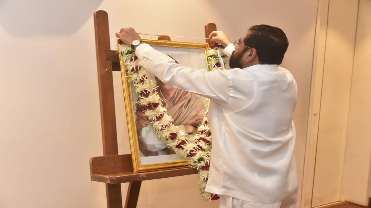 Shinde paid floral tributes to late Gandhi at his official residence, Varsha. 
