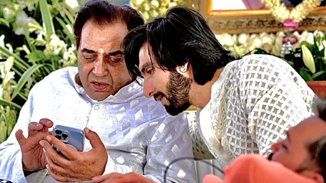 Dharmendra shares BTS pic with 'Rocky' Ranveer Singh from RARKPK set