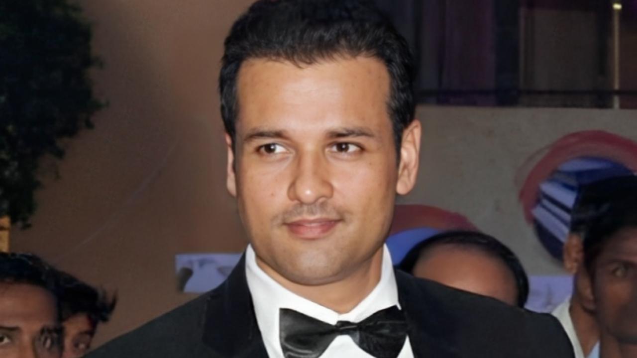 Rohit Roy recalls rejecting 'duffel bags of money,' believing in his Midas touch