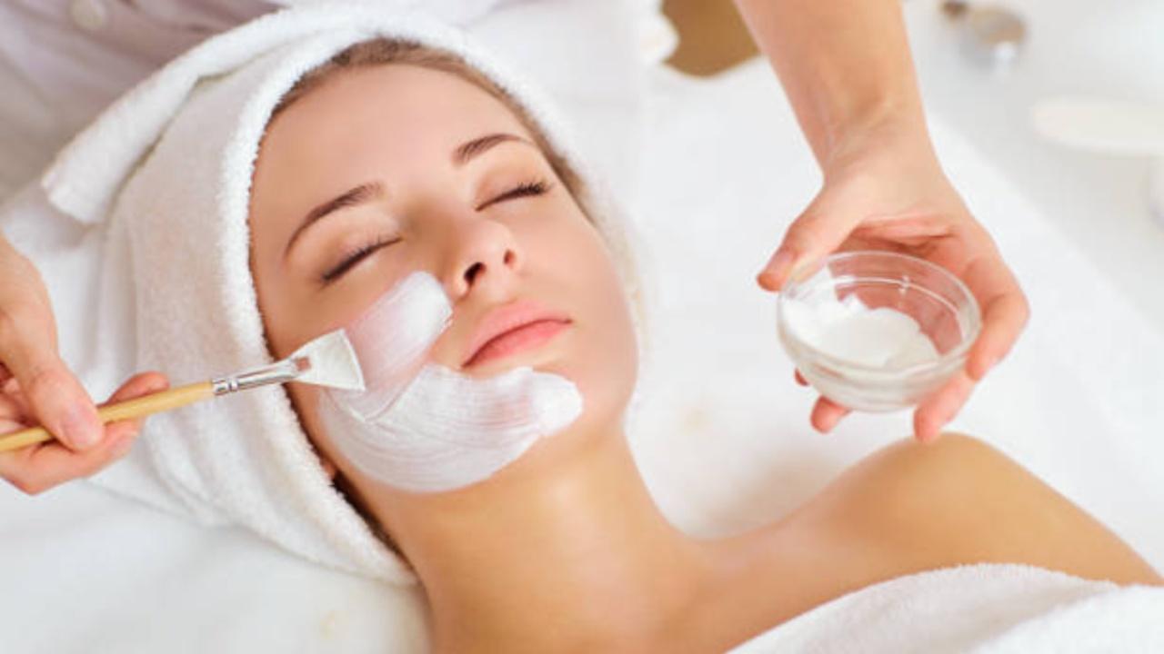One must begin their bridal skincare treatment 6-12 months before the wedding. This allows your skin enough time to adapt to new products and recover from any specialised treatments.
