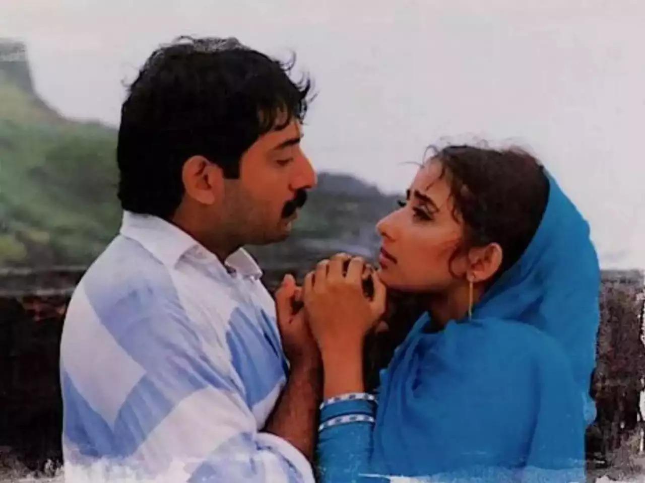 Bombay (Tamil)
The film tells the story of an inter-religious family in Bombay before and during the Bombay riots, which took place between December 1992 and January 1993 after the demolition of the Babri Masjid led to religious tensions between Hindu and Muslim communities. It is the second installment in Ratnam's trilogy of films that depict human relationships against a background of Indian politics, including Roja (1992) and Dil Se.. (1998)